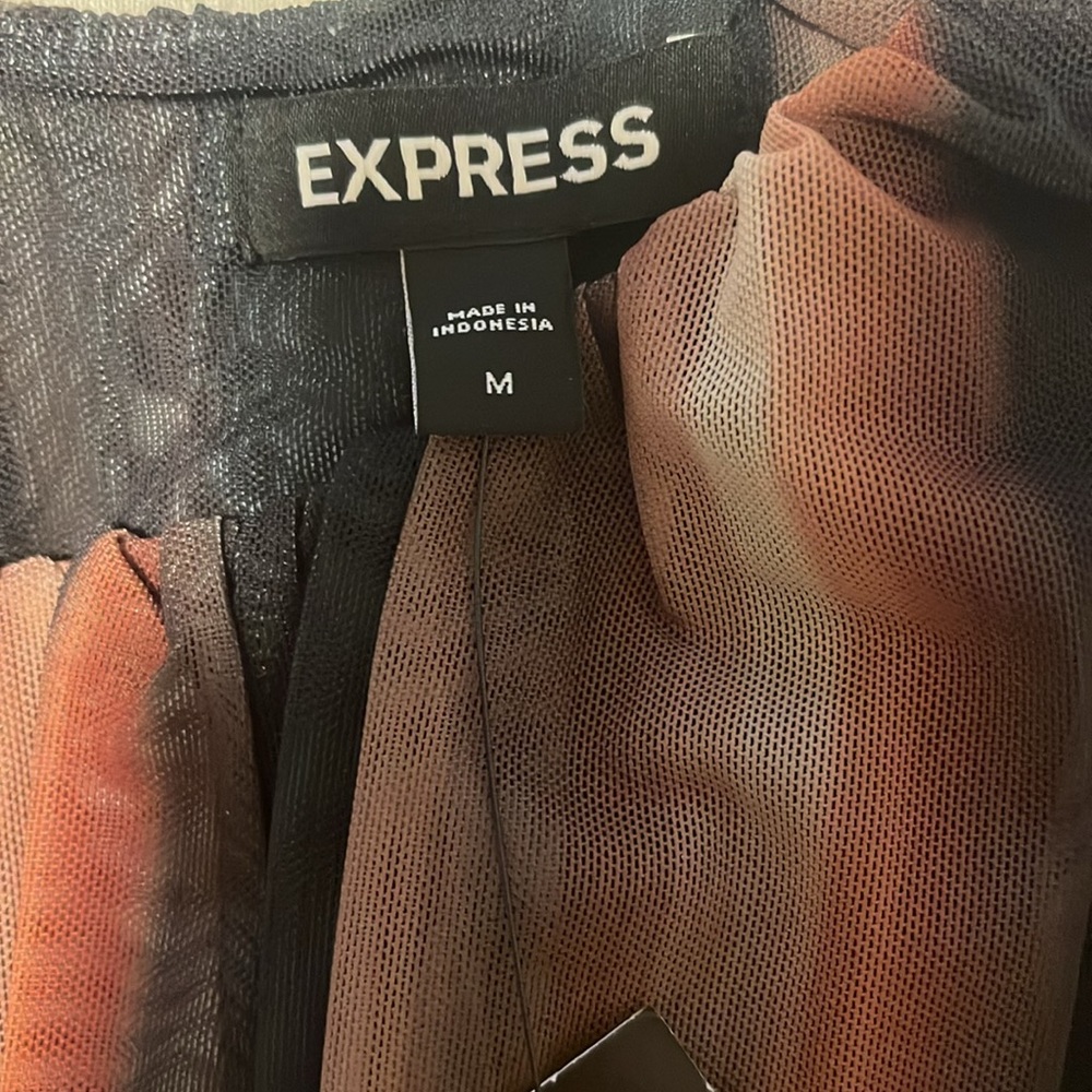 NWT Express Shell Multi Color Size Medium - Picture 3 of 4